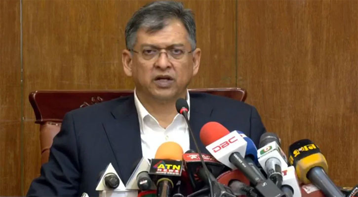 দুষ্কৃতিকারীদের রাজনৈতিক পরিচয় থাকলে আমলে নেব না: স্বরাষ্ট্রমন্ত্রী
