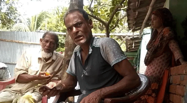 ভ্যানচালকের ঘুষিতে প্রাণ গেল যাত্রীর 