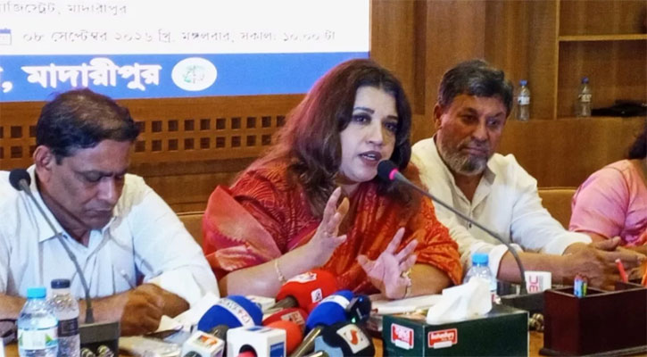 দেশে ফিরলেই শেখ হাসিনাকে জেলে যেতে হবে: শামা ওবায়েদ