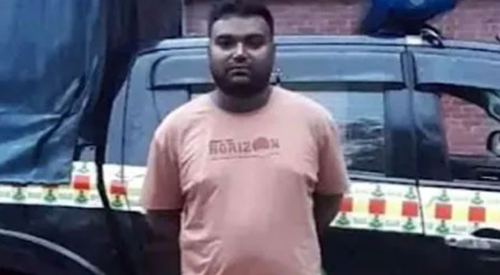 অ্যাম্বুলেন্স আটকে রাখায় নবজাতকের মৃত্যুর ঘটনার মুলহোতা গ্রেপ্তার