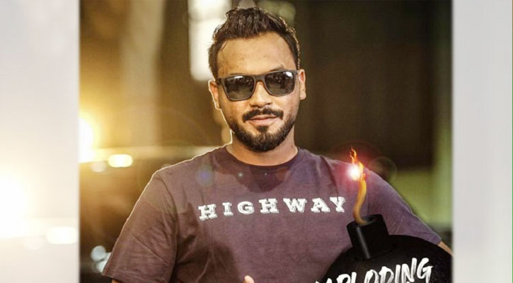 নতুন পরিচয়ে পলাশ  