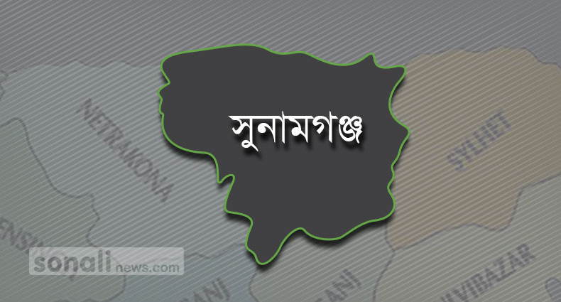 ঢলের পানিতে নৌকা ডুবে তিন ভাই-বোনের মৃত্যু 