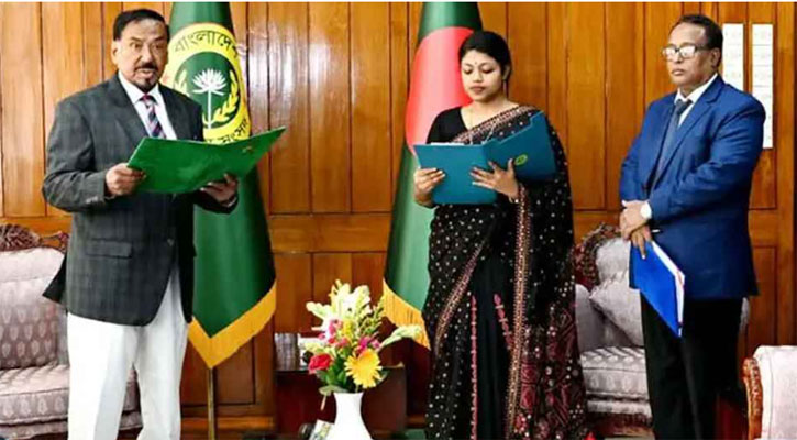 শপথ নিলেন নারী এমপি নুসরাত তাবাসসুম