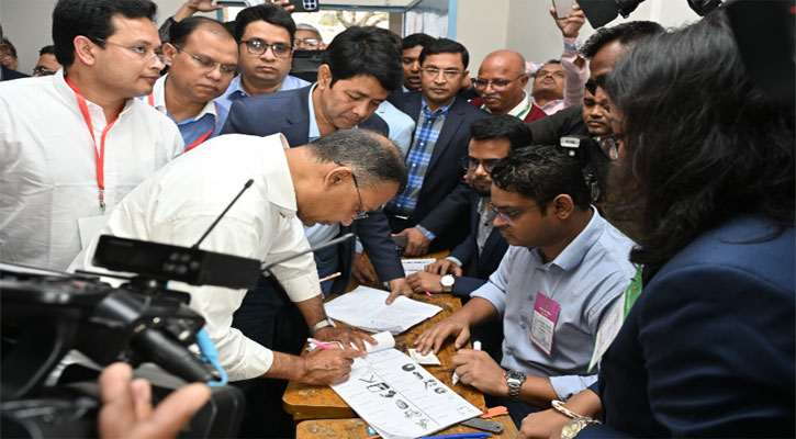 নিজের রাষ্ট্রীয় অধিকার ও মালিকানা নিশ্চিত করুন: তারেক রহমান