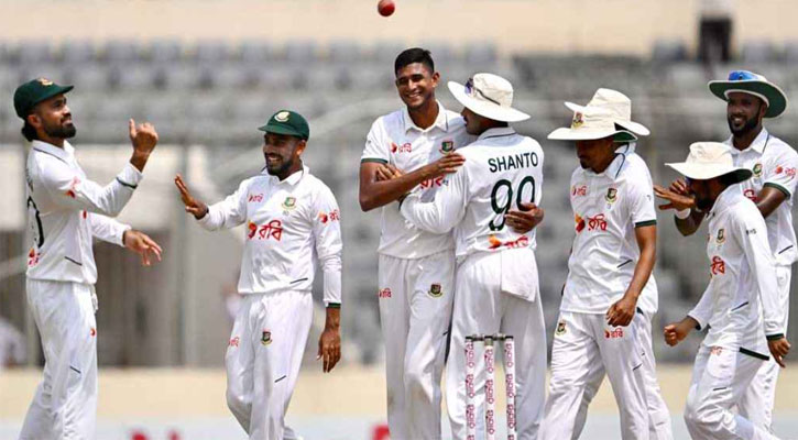 পাকিস্তানের বিপক্ষে ঐতিহাসিক জয় টাইগারদের