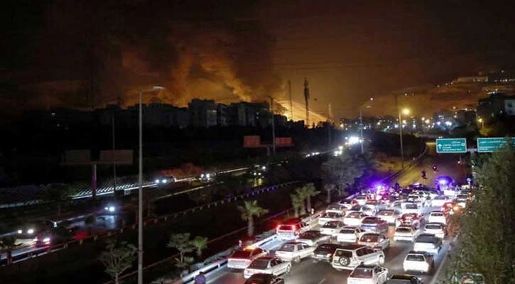 তেহরান ছেড়ে গ্রামে যাচ্ছে মানুষ