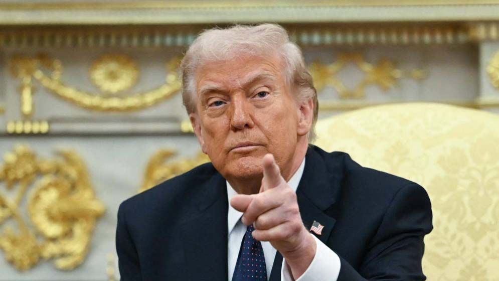 ইরানকে নিঃশর্ত আত্মসমর্পণ করতে বললেন ট্রাম্প