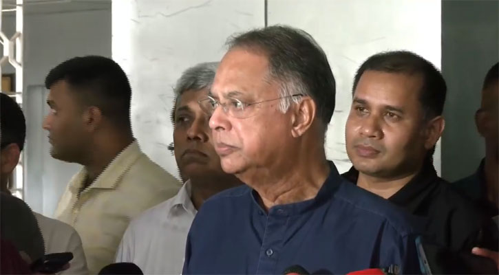 অত্যন্ত সীমিত পরিসরে জ্বালানি তেলের দাম বাড়ানো হয়েছে: মন্ত্রী