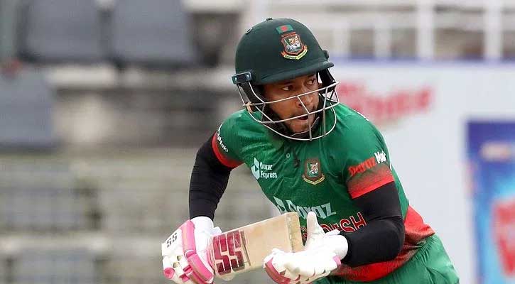 মুশফিকের রেকর্ড সেঞ্চুরিতে বাংলাদেশের নতুন রেকর্ড
