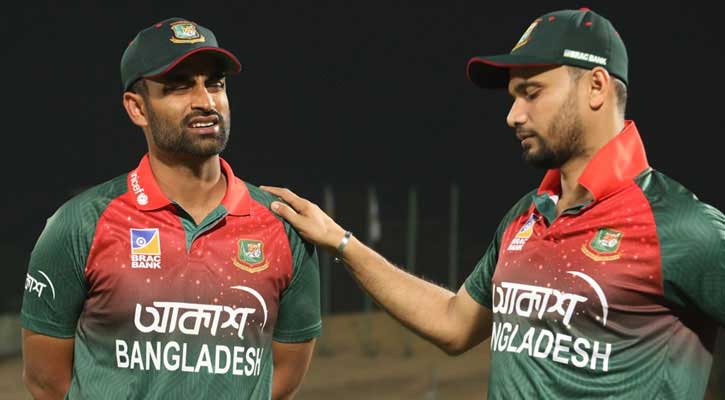 সিদ্ধান্ত মেনে নিয়ে তামিমকে মাশরাফির কড়া প্রশ্ন