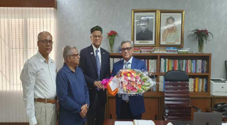 ঢাকা বিশ্ববিদ্যালয়ের মাননীয় উপাচার্যকে শুভেচ্ছা ও অভিনন্দন 