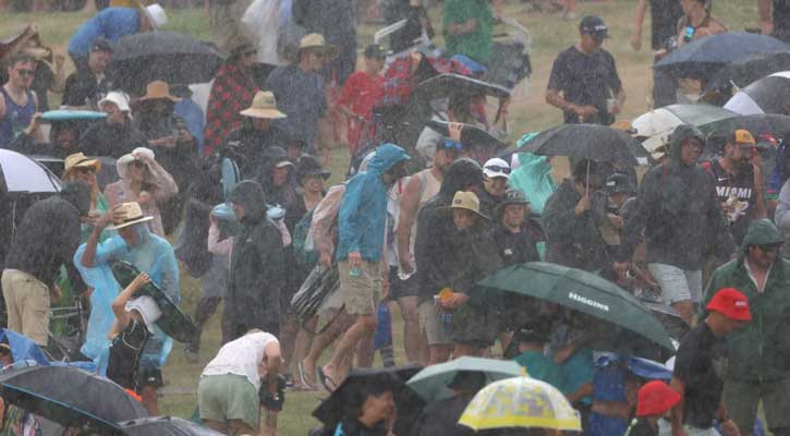 বছর শেষে বাংলাদেশের স্বপ্নভঙ্গ,  ১৭ রানে জিতে গেল নিউজিল্যান্ড