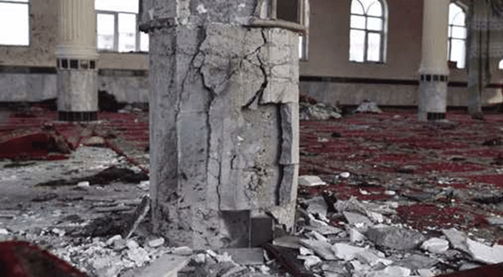 ফজরের নামাজের সময় মসজিদে হামলা, বহু মুসল্লি নিহত