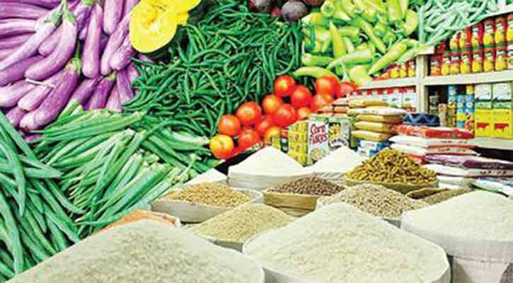 রমজানের প্রথম শুক্রবারে সবজির বাজার চড়া, বেড়েছে চালের দামও