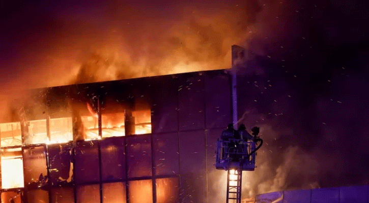 মস্কোয় হামলার ঘটনায় বিশ্বনেতাদের নিন্দা ও প্রতিবাদ