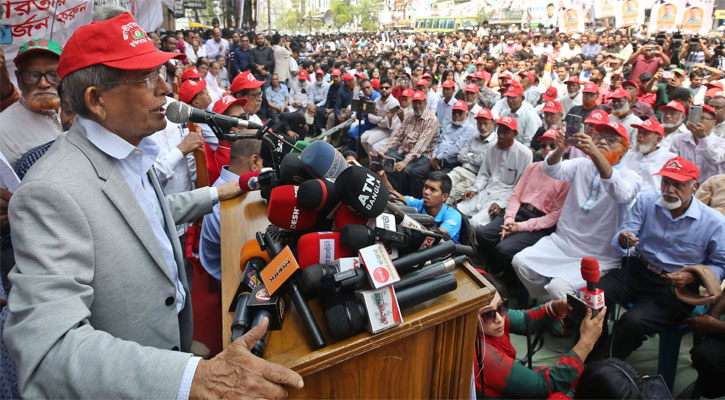 ‘গুলি-গ্রেনেডের ভয়ে যারা পালাবে না, এমন নেতৃত্ব তৈরি করতে হবে’