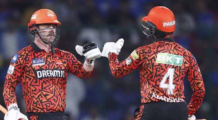 হেড-অভিষেকের তাণ্ডবে পাওয়ারপ্লেতে নতুন ইতিহাস