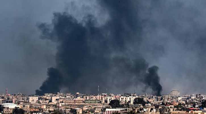 আইসিজের রায়ের পরই রাফায় বিমান হামলা চালালো ইসরায়েল