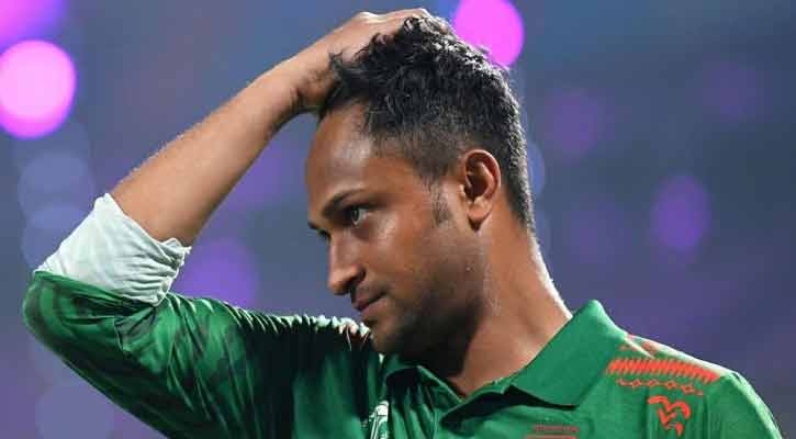 দেশে ফেরার আগে দুঃসংবাদ পেলেন সাকিব