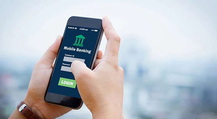 জনপ্রিয় হয়ে উঠছে মোবাইল ব্যাংকিং সেবা, বাড়ছে লেনদেন