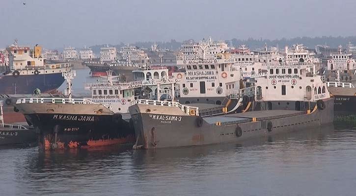 সাগর ও নদীপথে আটকে গেল ১৫ লাখ টন পণ্য