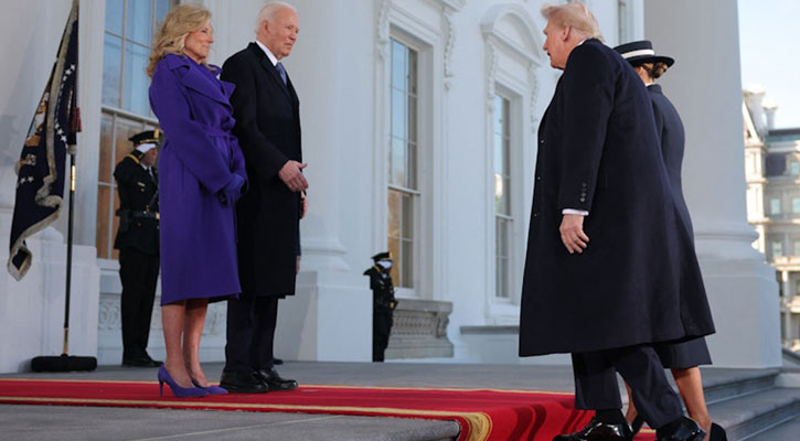 হোয়াইট হাউসে ট্রাম্পকে স্বাগত জানালেন বাইডেন