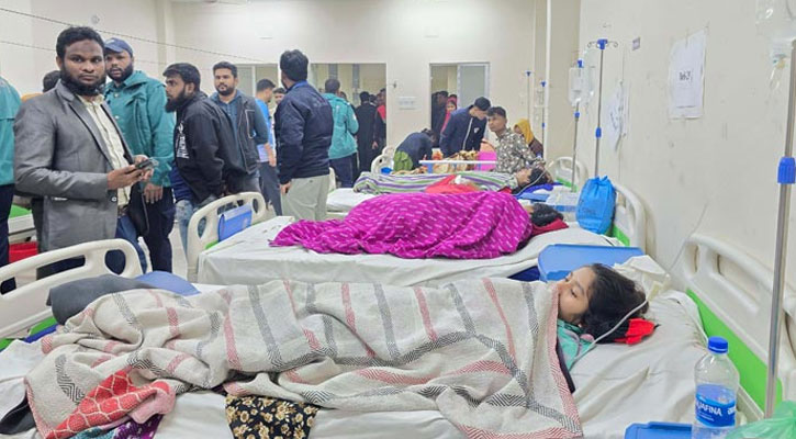 টঙ্গীতে কারখানার খাবার খেয়ে দেড় শতাধিক শ্রমিক অসুস্থ