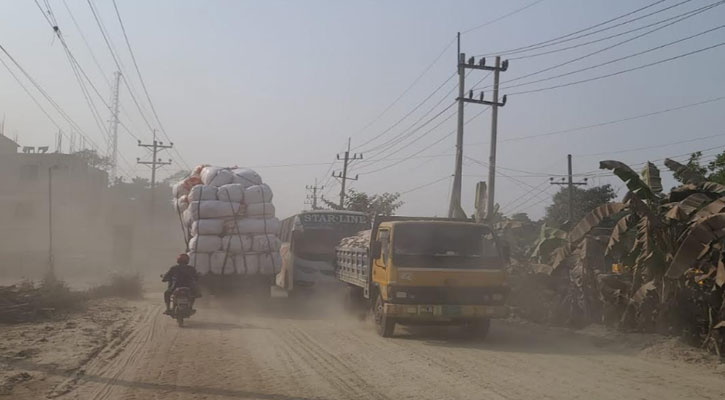 পিচ ঢালাই মহাসড়কে ইটের সলিং, সংস্কারের নামে তামাশা! 