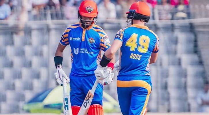 উড়তে থাকা রংপুরকে বিদায় করে কোয়ালিফায়ারে খুলনা