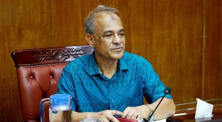 সবাইকে অতিষ্ঠ করে ফেলছে তিতুমীরের শিক্ষার্থীরা