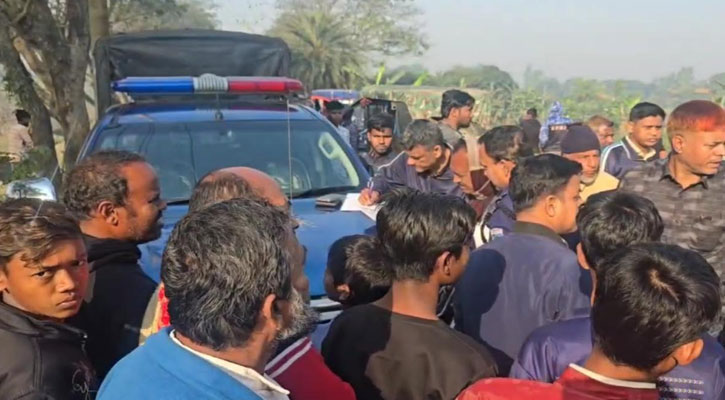 সাঁথিয়ায় মোবাইলে ডেকে নিয়ে ভ্যানচালককে হত্যা, ভ্যান ছিনতাই 