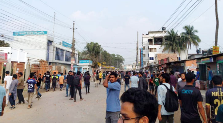 কুয়েটে ছাত্রদের দুই গ্রুপের মধ্যে সংঘর্ষ, ধাওয়া-পাল্টা ধাওয়া