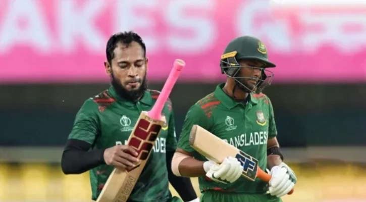 মুশফিক-মাহমুদউল্লাহকে ‘বিদায়’ দিতে চায় বিসিবি