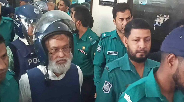 মেজাজ হারিয়ে কাঠগড়ায় ২ পৃষ্ঠার কাগজ পড়ে ফেললেন হাজী সেলিম