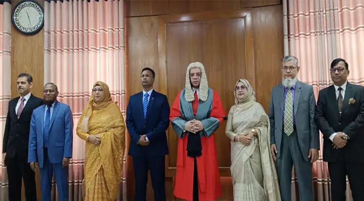 শপথ নিলেন পিএসসির নতুন ৭ সদস্য  