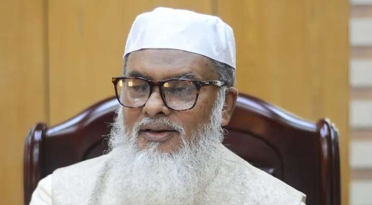 সৌদির সঙ্গে ঈদ উদযাপন নিয়ে যা বললেন ধর্ম উপদেষ্টা