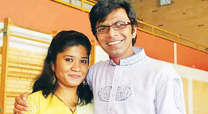 নথি পুড়ে যাওয়া নিয়ে দুই ধরণের বক্তব্য