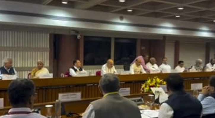 কাশ্মীর ইস্যুতে গোয়েন্দা ব্যর্থতা মানল মোদী সরকার