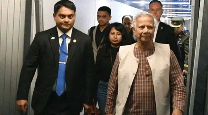 দেশে ফিরলেন প্রধান উপদেষ্টা