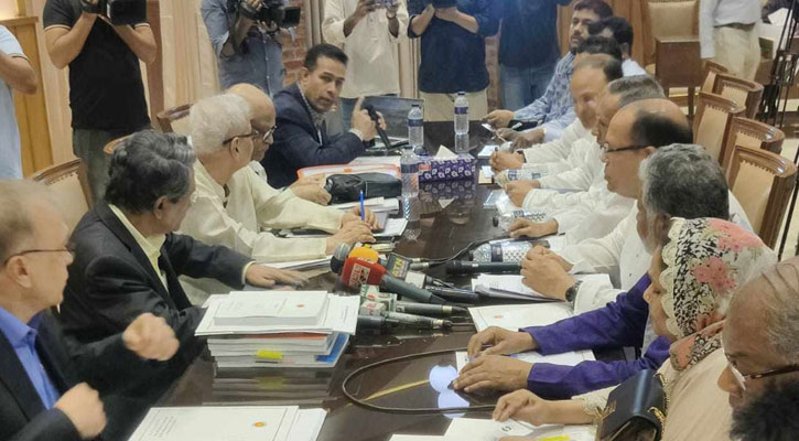 সরকার ও ঐকমত্য কমিশনের সুনির্দিষ্ট এজেন্ডা নেই