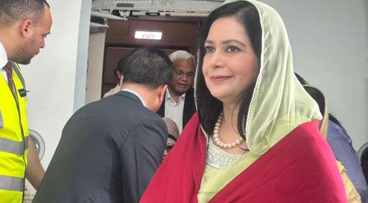 অসুস্থ মাকে দেখতে হাসপাতালে ডা. জুবাইদা রহমান 