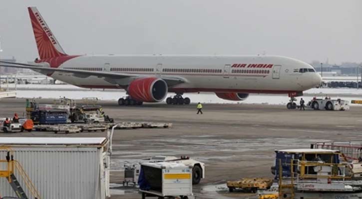 পাকিস্তানের হামলার ভয়, ভারতের ২১ বিমানবন্দর বন্ধ