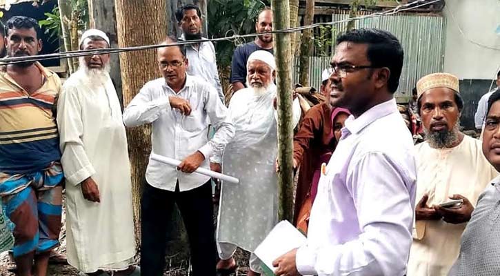 বড়ইয়ায় দীর্ঘদিন পর চলাচলের পথ খুলে দেওয়ায় স্বস্তি ফিরল একটি পরিবারে