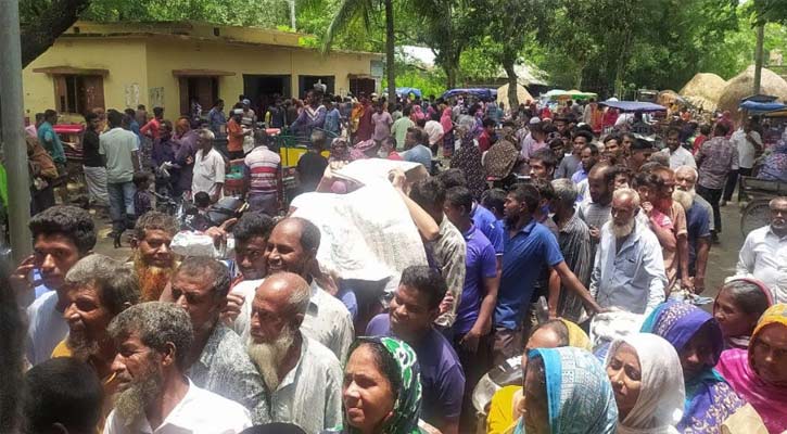 হাকিমপুরে ঈদ উপলক্ষে ভিজিএফের চাল পেয়ে খুশি ১৪ হাজার পরিবার