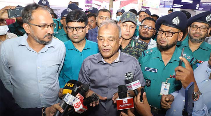 টিকিট কালোবাজারি হয়নি, নির্বিঘ্নে যাচ্ছেন যাত্রীরা