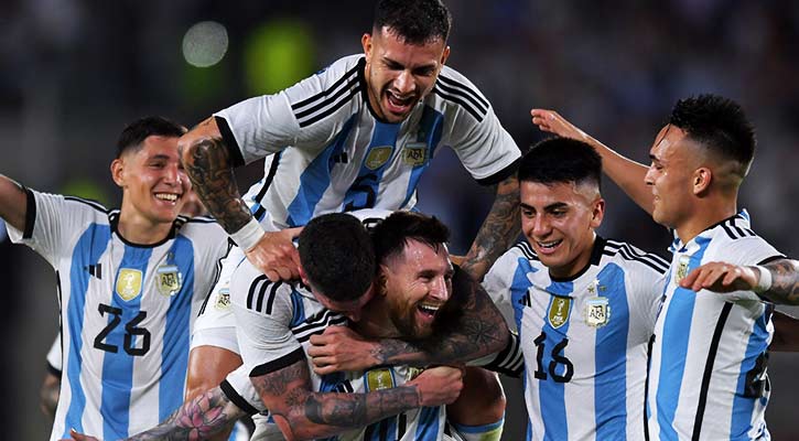 ভারতে আসছেন মেসিরা 