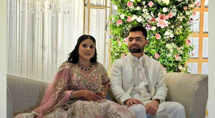 সংসদ সদস্যকে বিয়ে করলেন রিংকু