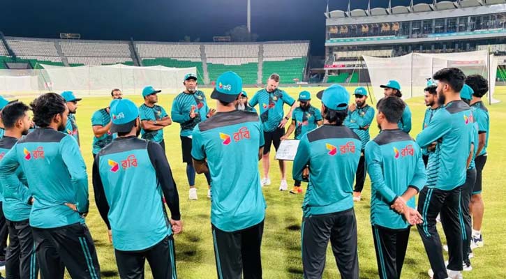 ঈদের ছুটি কাটিয়ে শ্রীলঙ্কা মিশনের প্রস্তুতিতে টাইগাররা