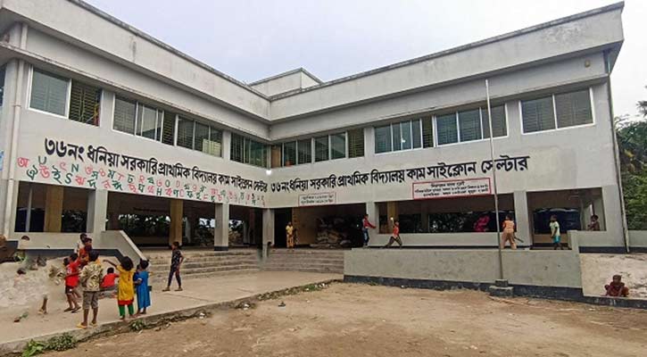 বরিশাল বিভাগজুড়ে আশ্রয় কেন্দ্রের সংকট, দুর্যোগে ঝুঁকিতে লাখো মানুষ