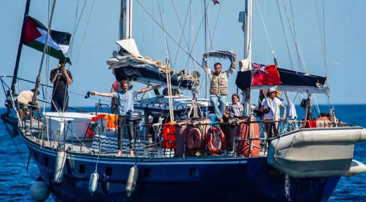 গাজার ত্রাণবাহী জাহাজ নিজেদের বন্দরে নিয়ে গেছে ইসরায়েল